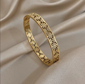 18K Gold Plated Floral Daisy Bangle Set